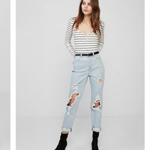 Distressed Boyfriend Jeans